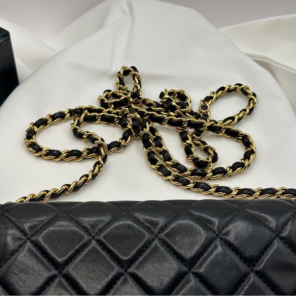 CHANEL LAMBSKIN WOC BOY BAG 2015-2016 - Picture 9 of 12